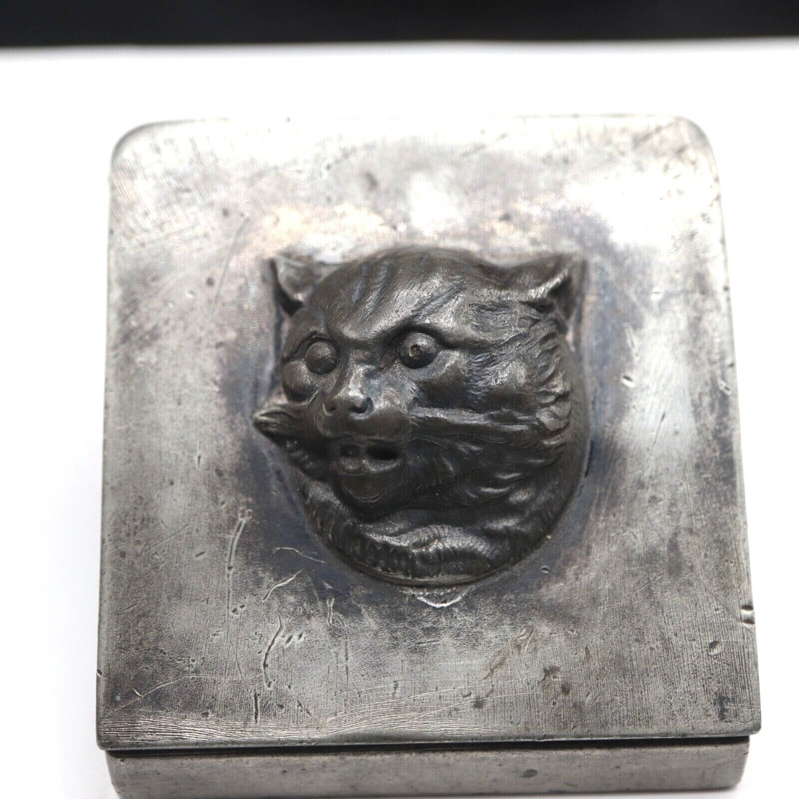 Meriden Britannia Co. Cat Bobcat Figural Silver-plated Trinket Box Bates Mascot